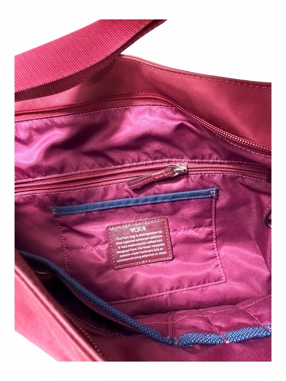Tumi Voyager Plum Nylon Shoulder Bag, Leather Trim, 6 Pockets,Adjustable Strap - Picture 7 of 12